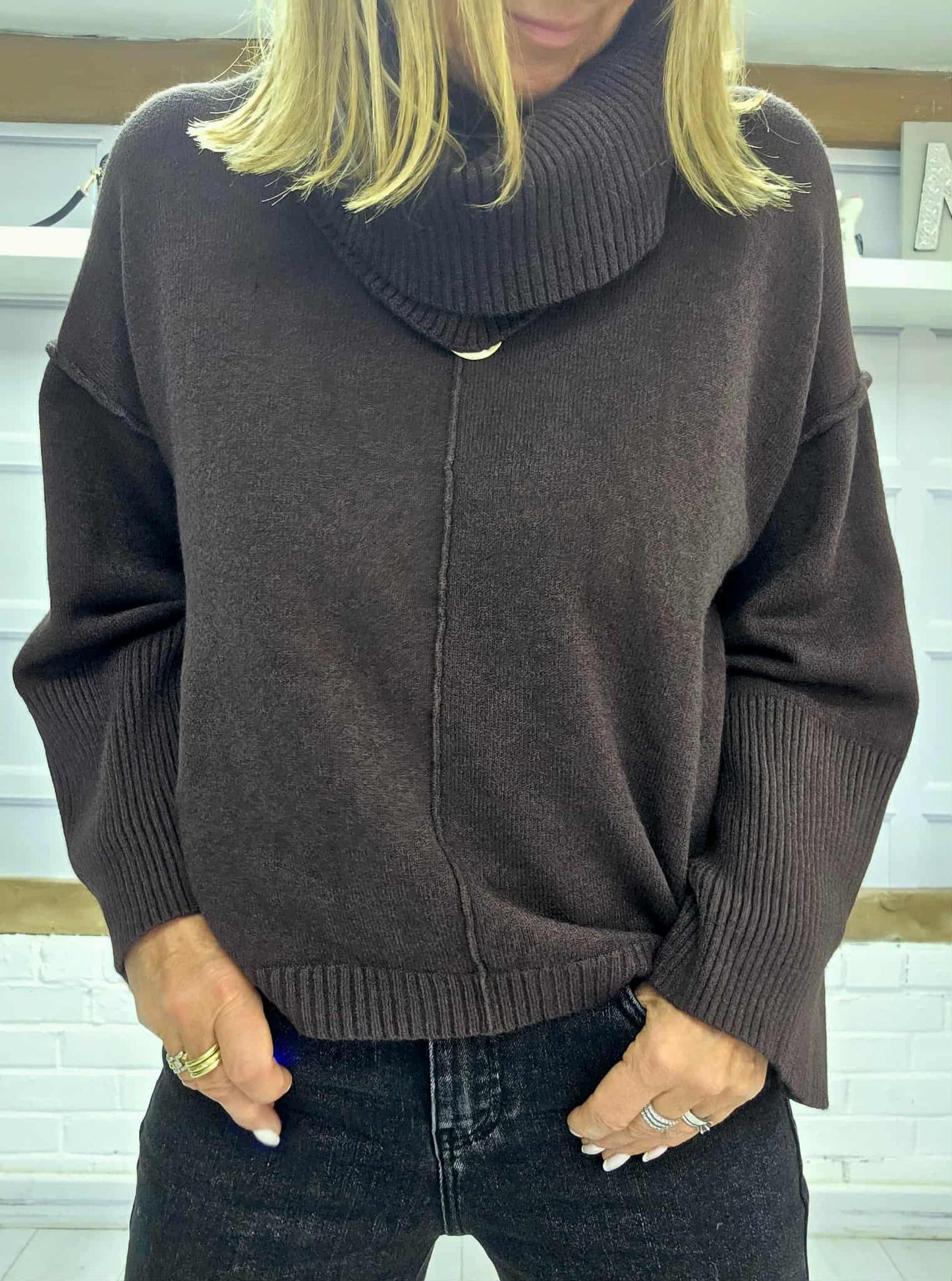 Beth (Detachable Snood)
