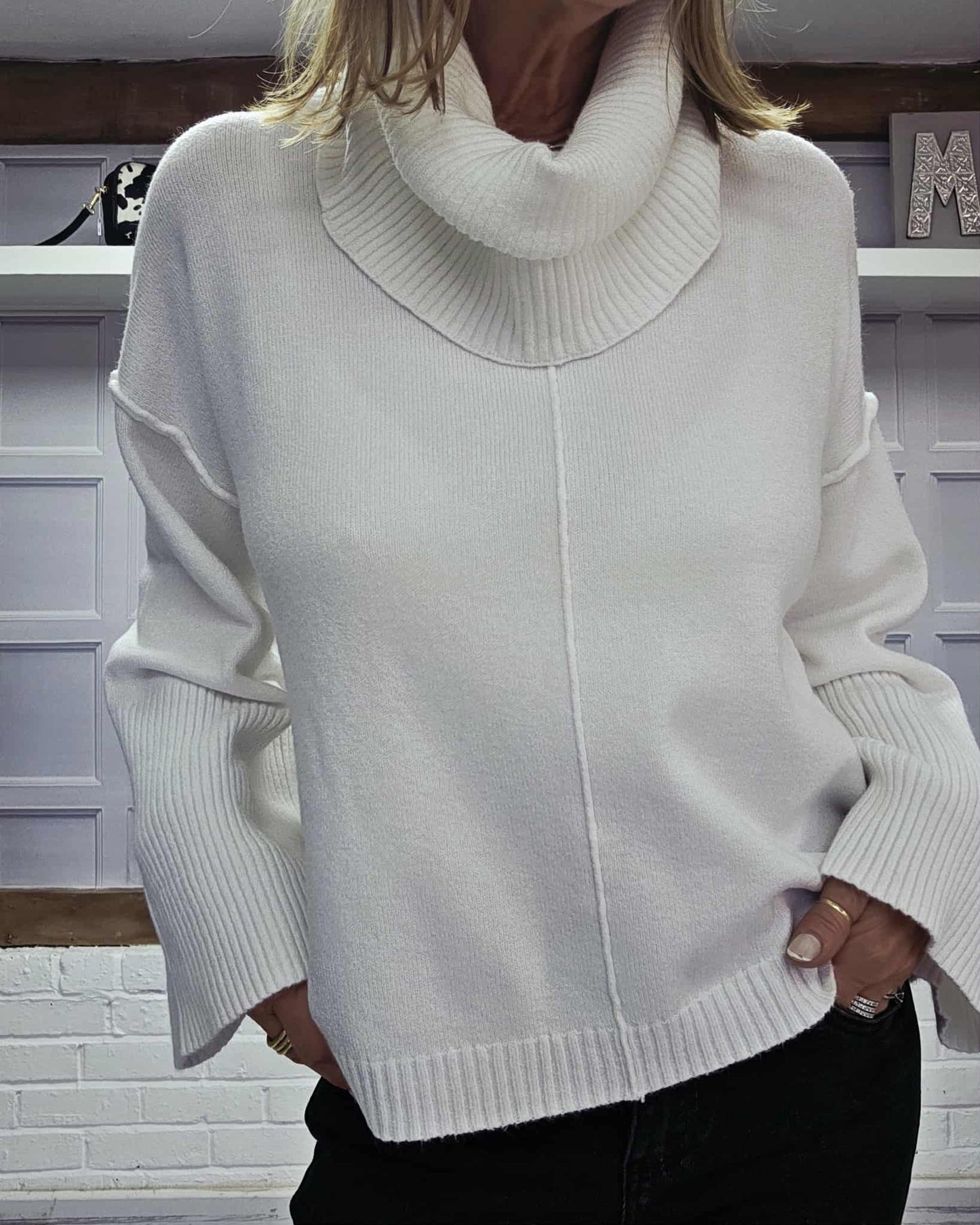 Beth (Detachable Snood)