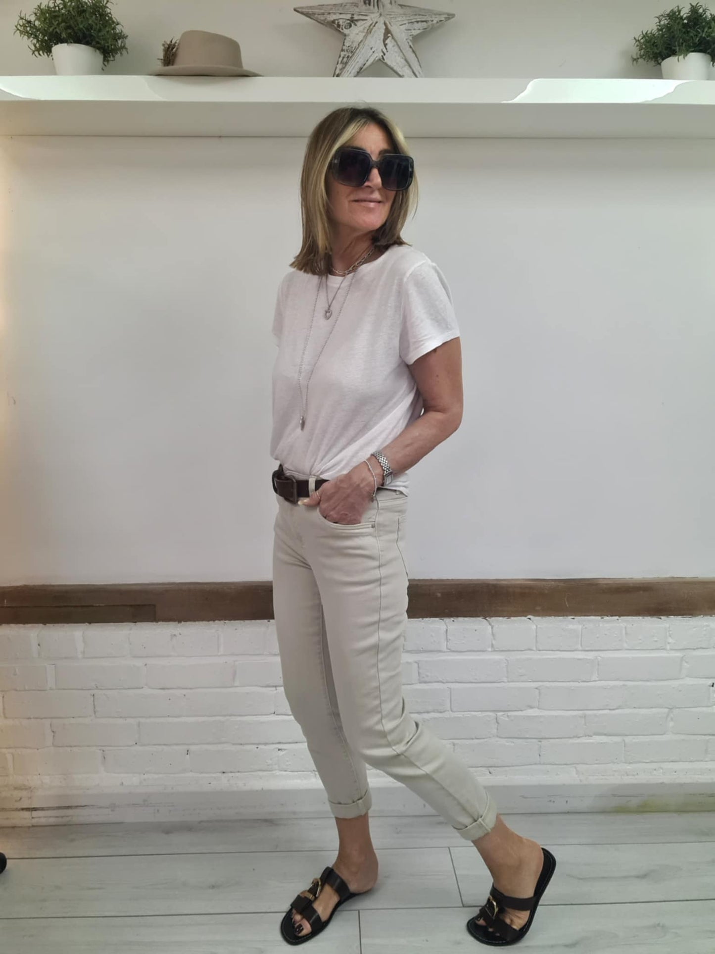 High Waisted Boyfriend Jeans Beige