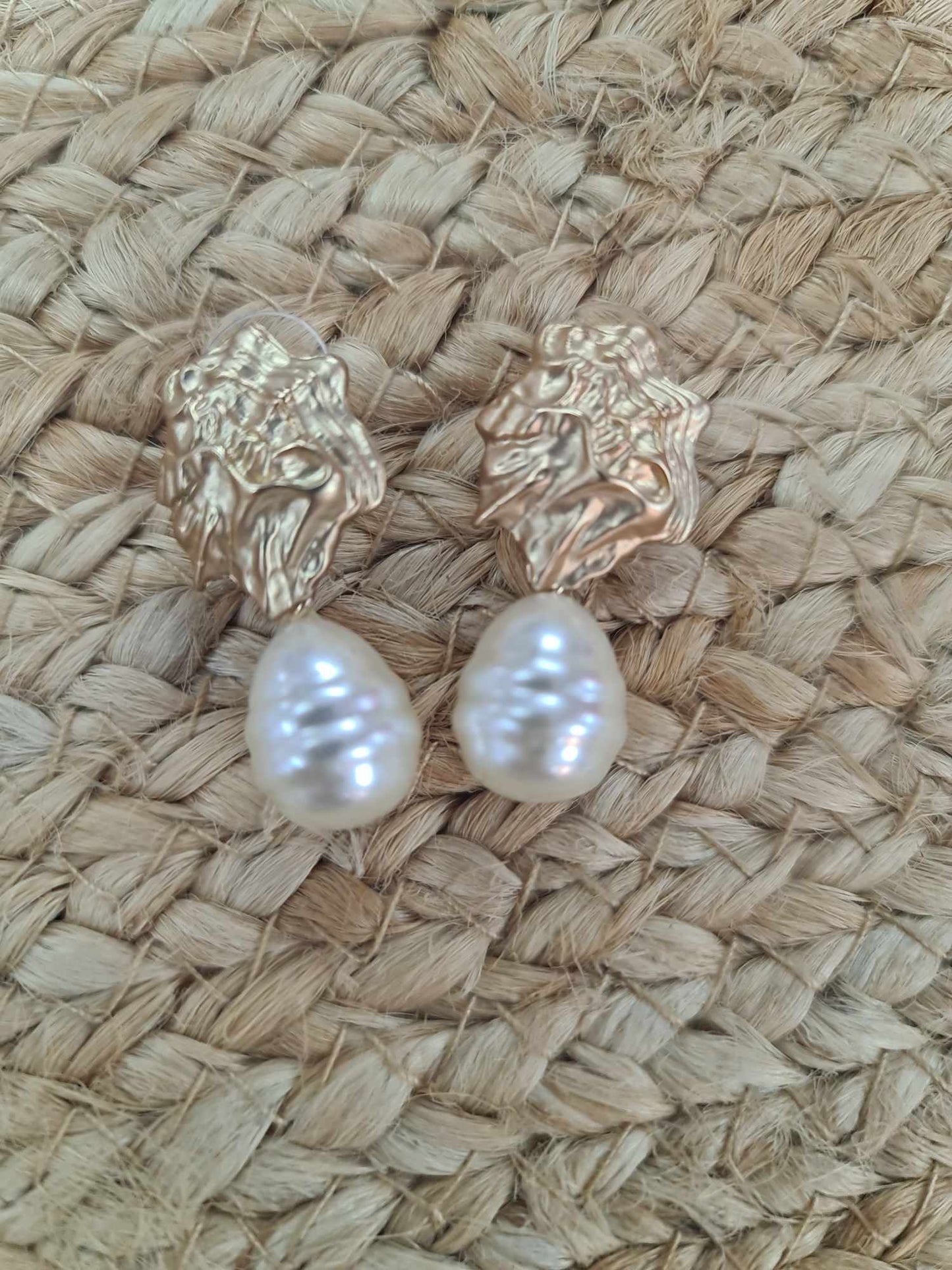 Pearl Drops