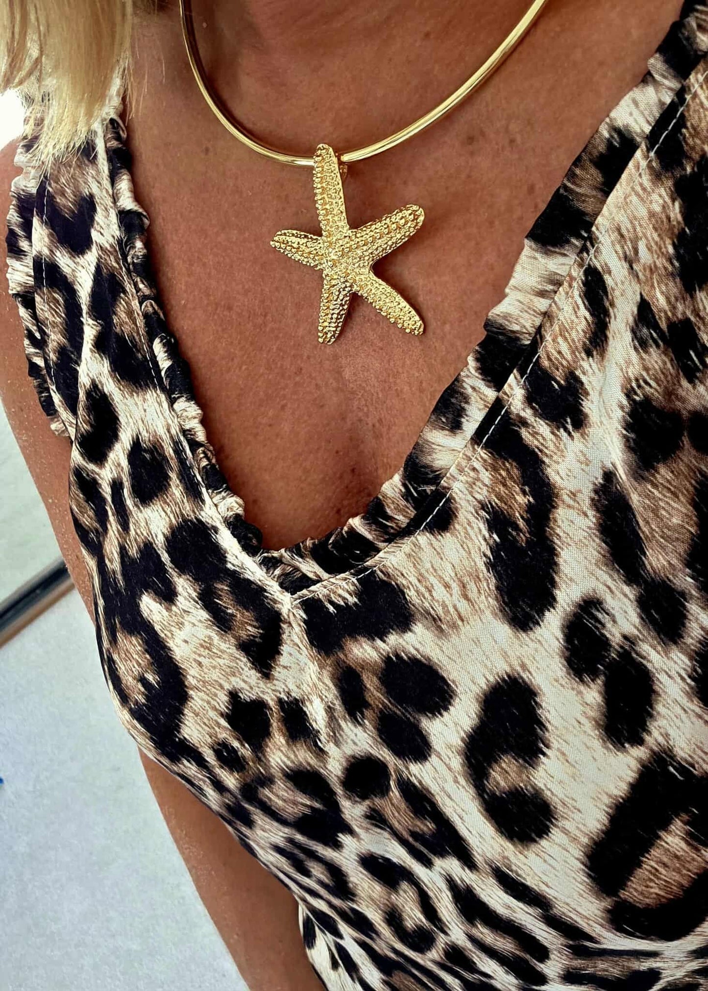 Star Fish Choker