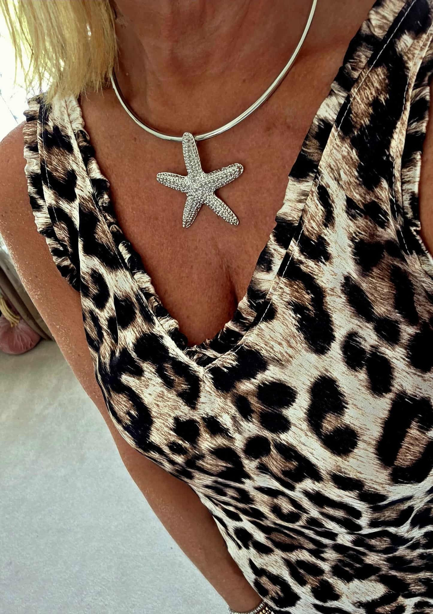 Star Fish Choker