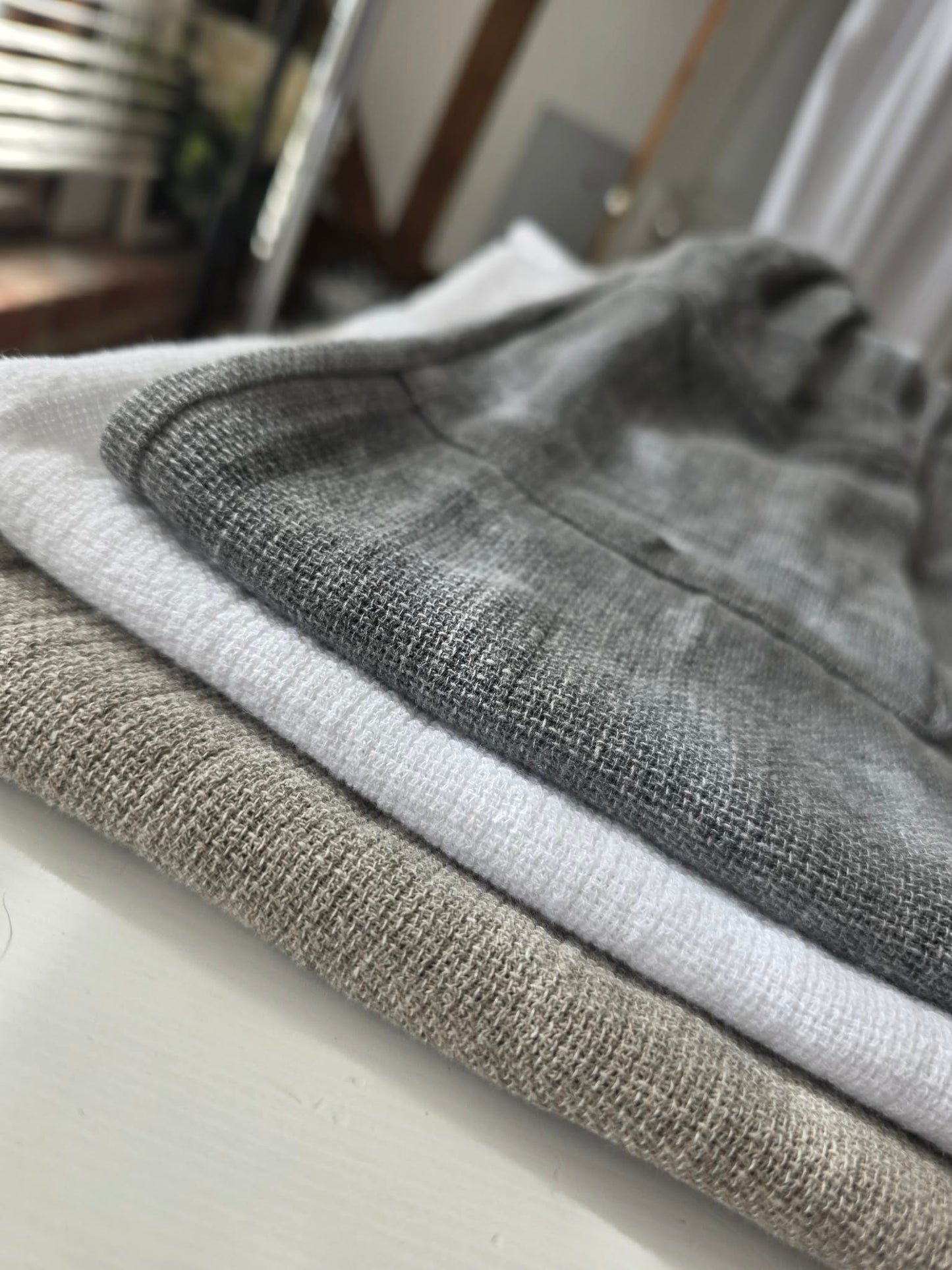 Barrel Linen Trousers