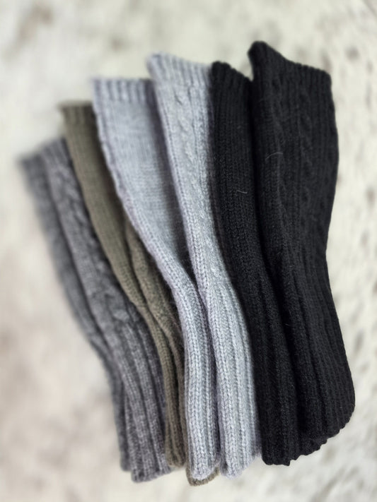 Fingerless Cable Knit Gloves