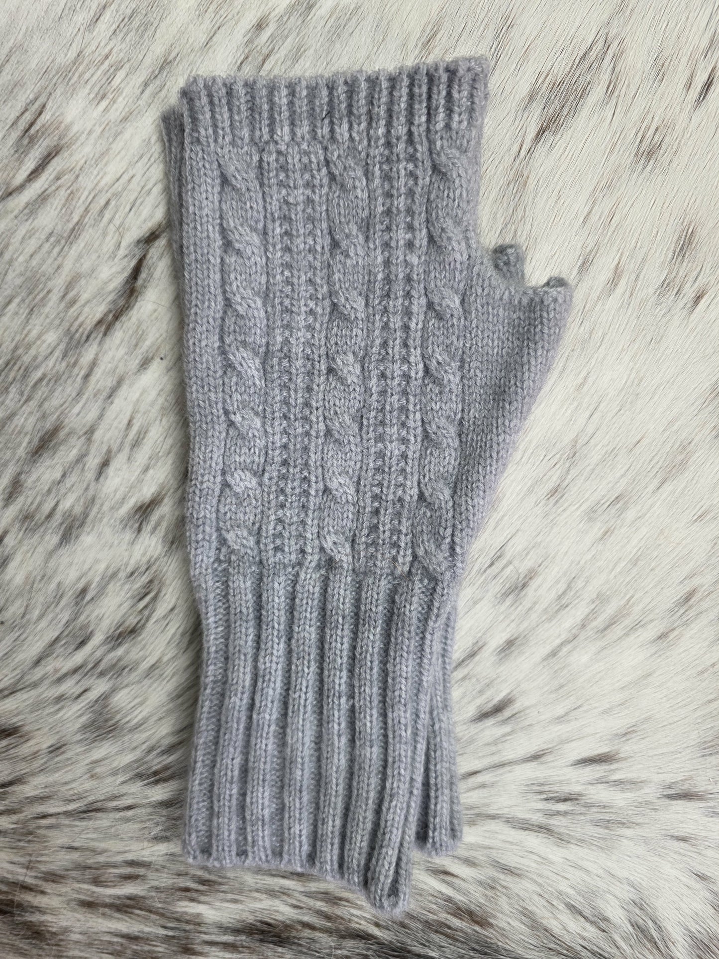 Fingerless Cable Knit Gloves