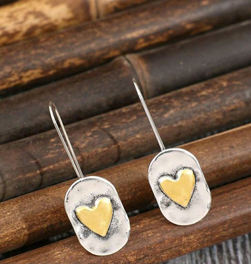 Two Tone Heart Drop