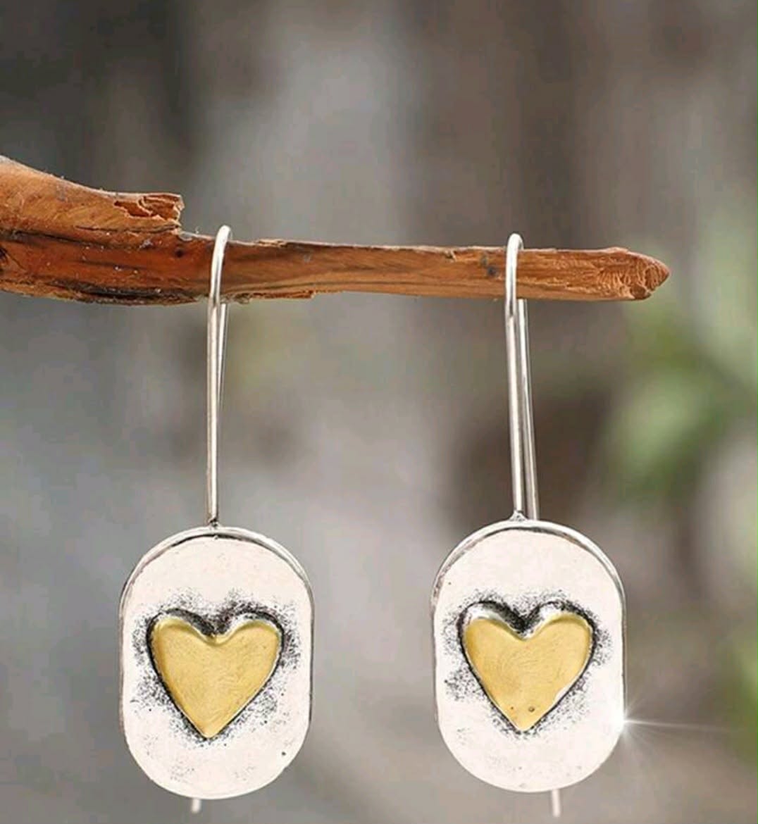 Two Tone Heart Drop
